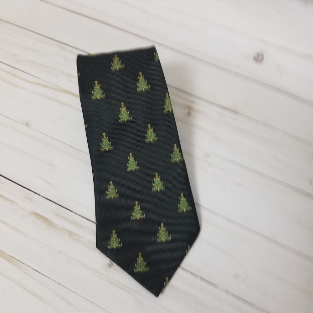 American Greetings Christmas Tree tie